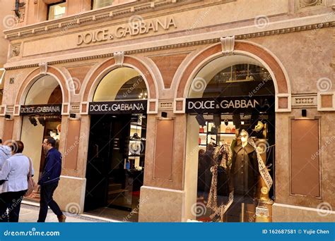 Dolce & Gabbana Retail Store .